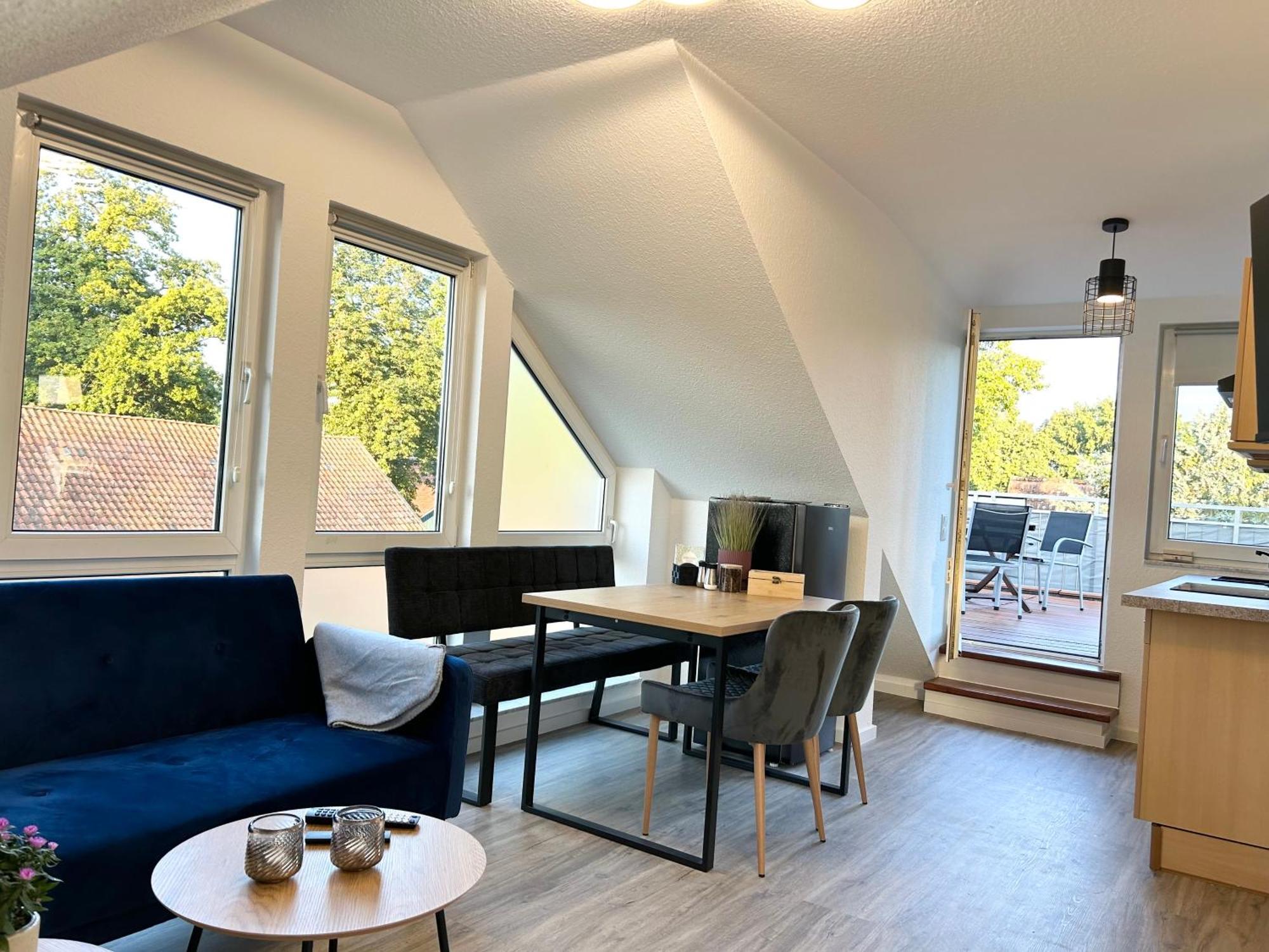 Lgh-Moderne, Ruhige Wohnung, Naehe Zum Flughafen Und Autobahn, 24H-Self-Check-In, Vollausgestattet, Disneyplus, Waschmaschine Langenhagen  Kültér fotó